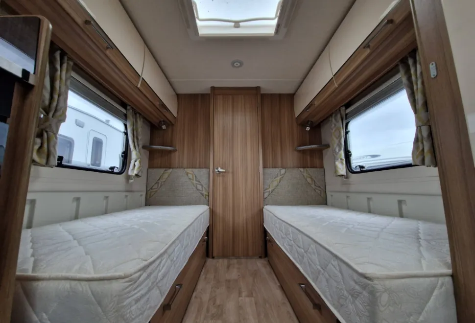 Lunar Clubman SB 2017
