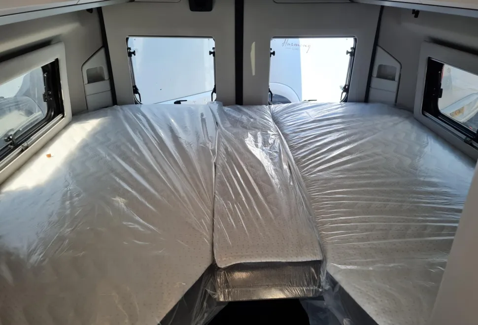 Adria Twin Twin Supreme 640 SLB 2026