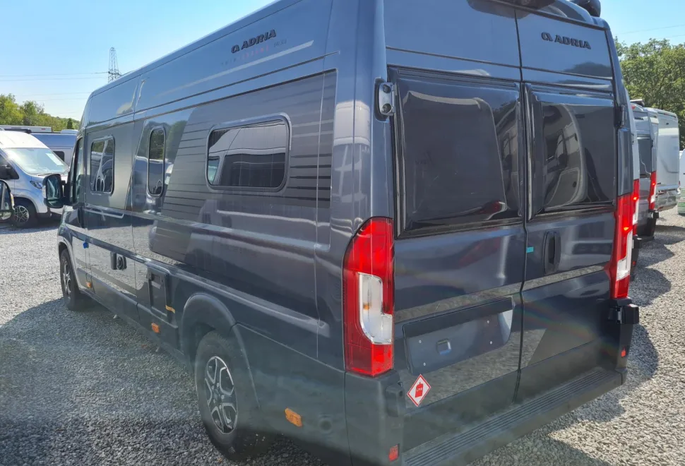 Adria Twin Twin Supreme 640 SLB 2026