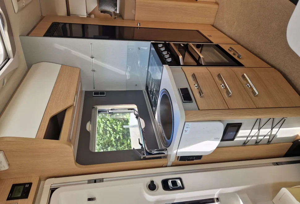 Hymer B-Class ModernComfort I 580 2022