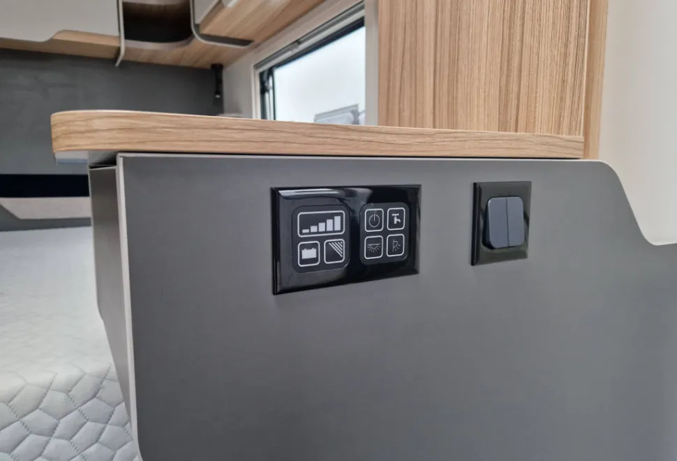 Bailey Discovery Plus D4-4 2024