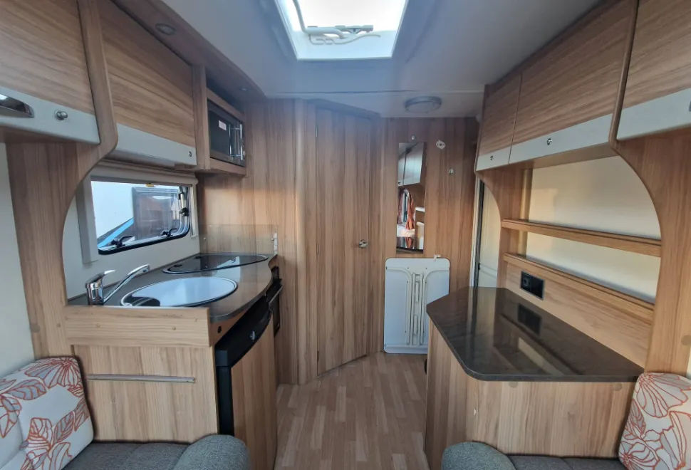 Bailey  Pursuit 400/2 2015