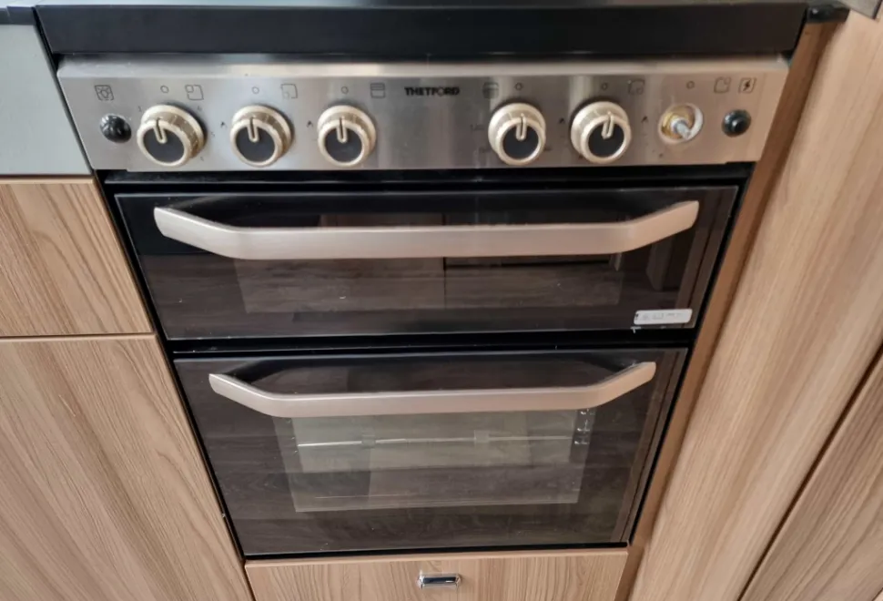 Swift Elegance Grande 845 2022