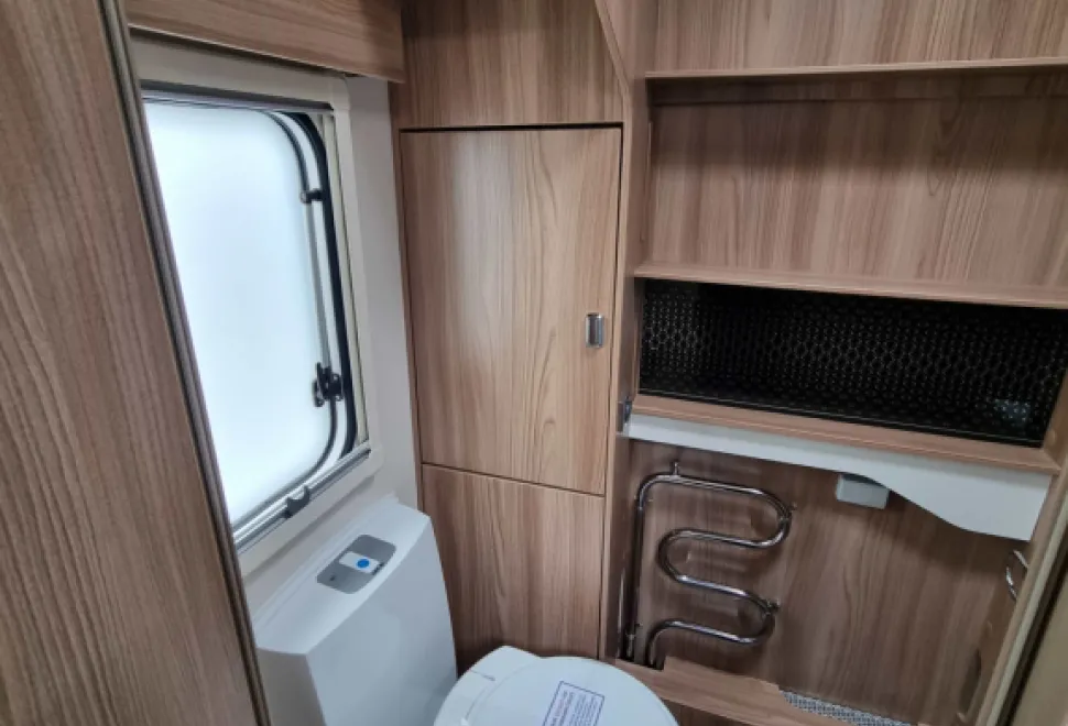 Swift Elegance Grande 845 2022