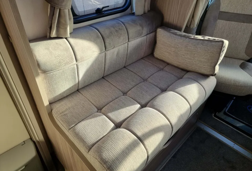 Elddis Sunseeker 194 2024