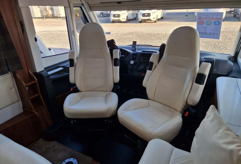 Adria Supersonic eme 710 SLT 2015