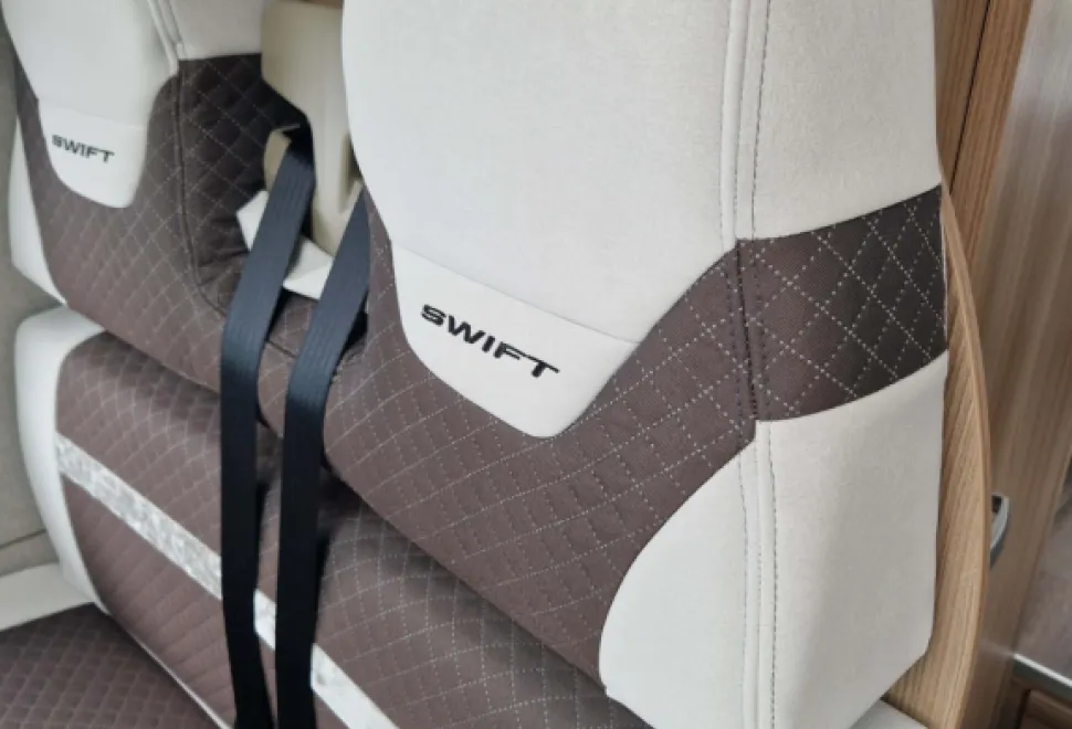 Swift Select 144 2023