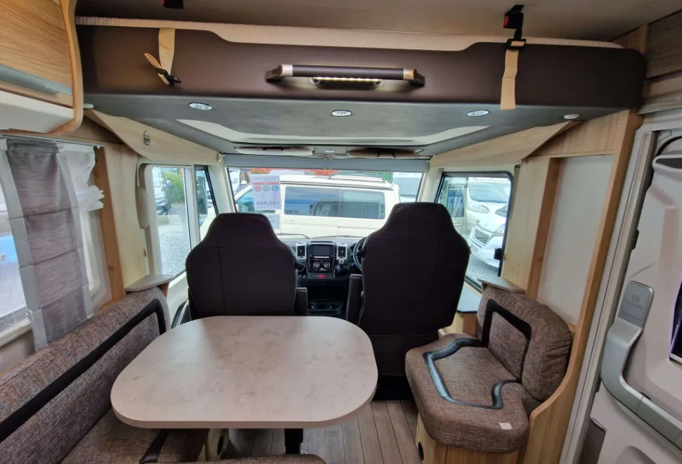 Knaus  SKY I 700 LG 2019