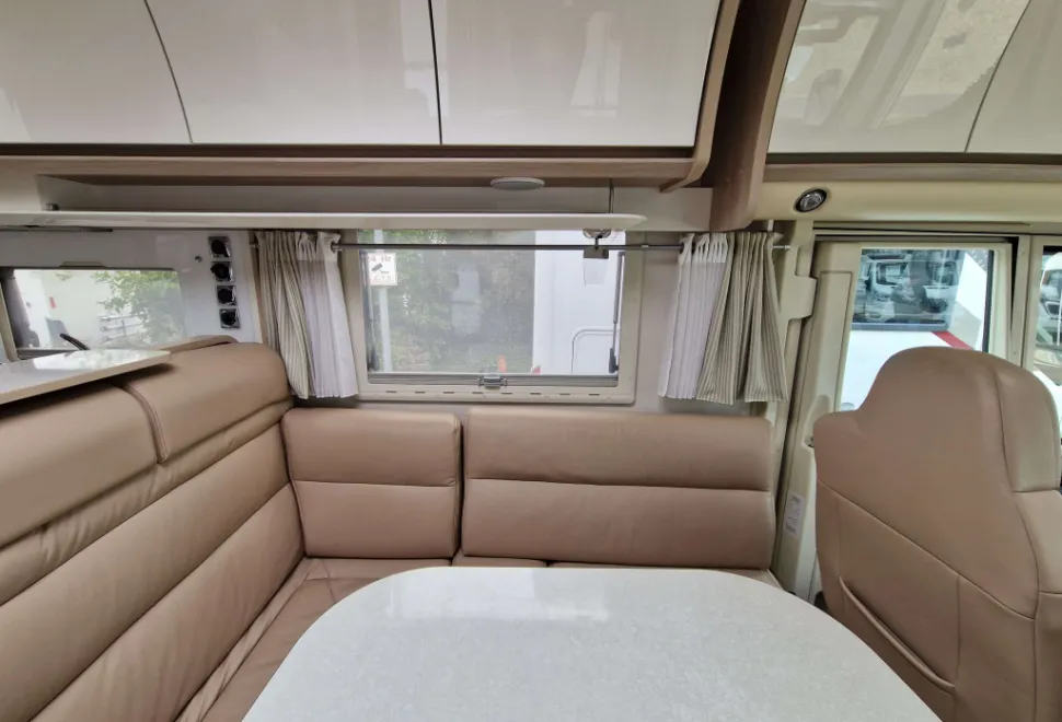 Rapido Distinction i190 2018