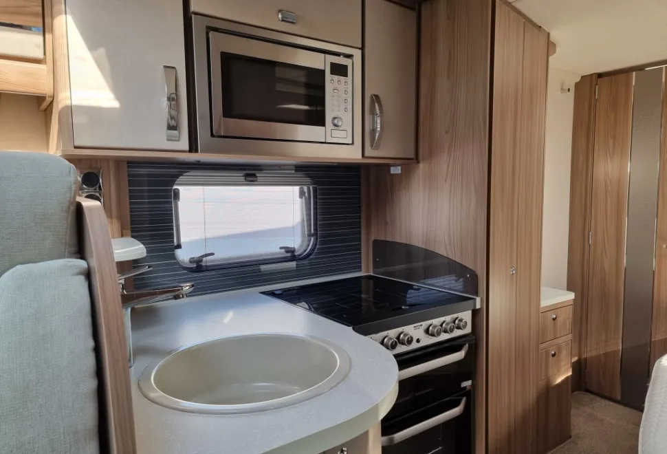 Swift Bolero 724FB 2015