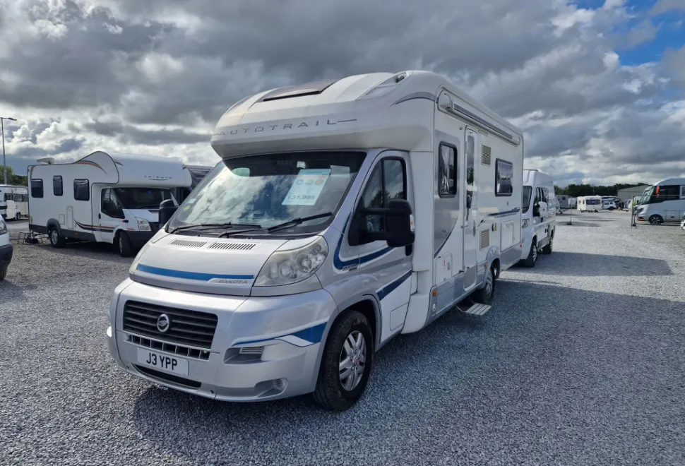 Auto-Trail Grande Frontier  2011