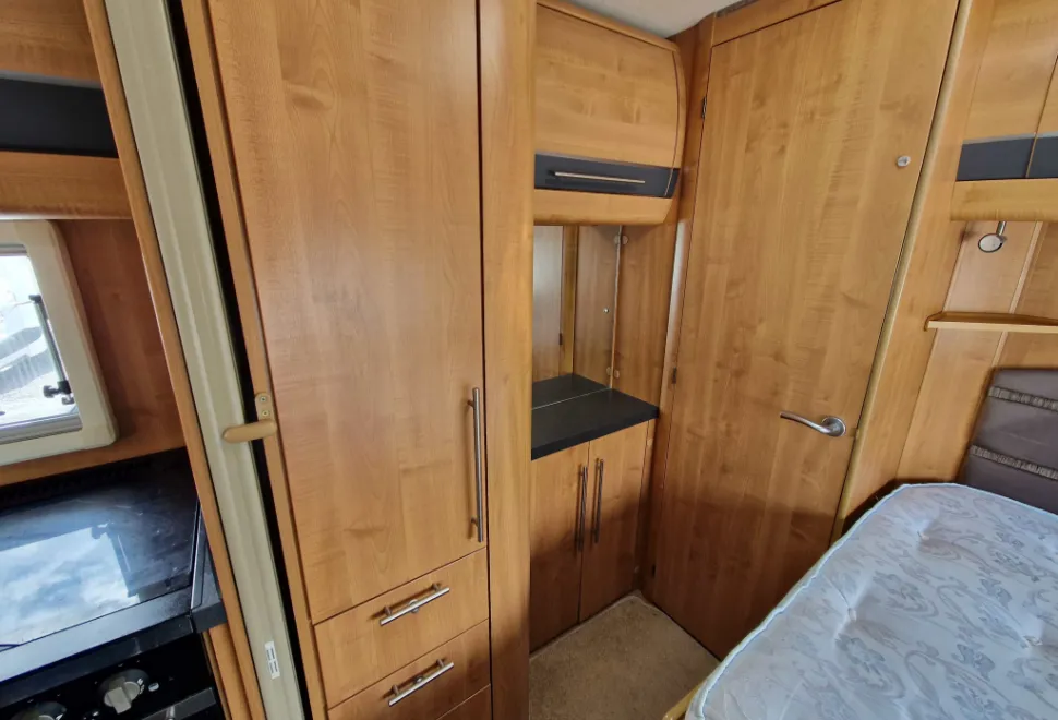 Auto-Trail Grande Frontier  2011