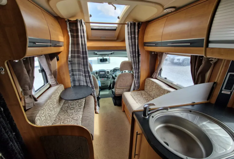 Auto-Trail Grande Frontier  2011
