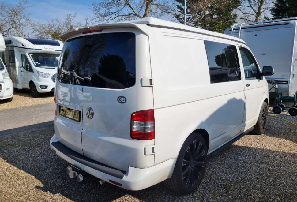 Volkswagen  Camper 2012