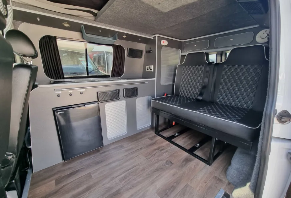 Volkswagen  Camper 2012