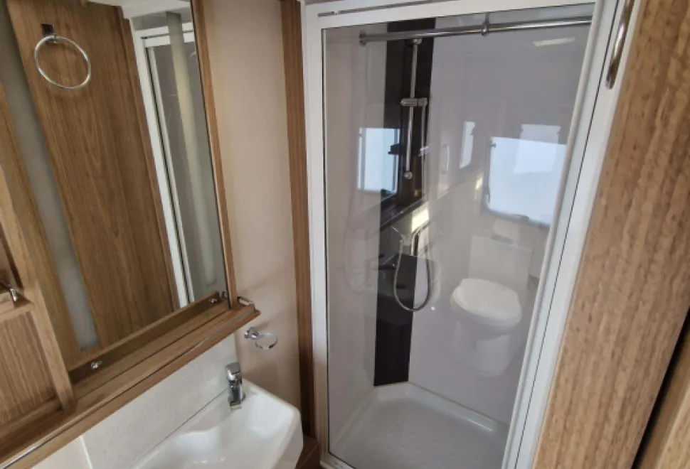Coachman  VIP 575 2017