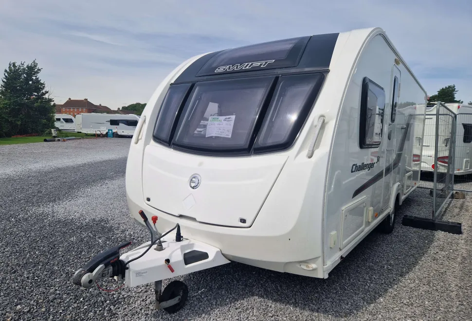 Swift  Challenger SE 580 2013