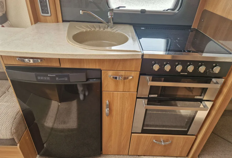 Swift  Challenger SE 580 2013