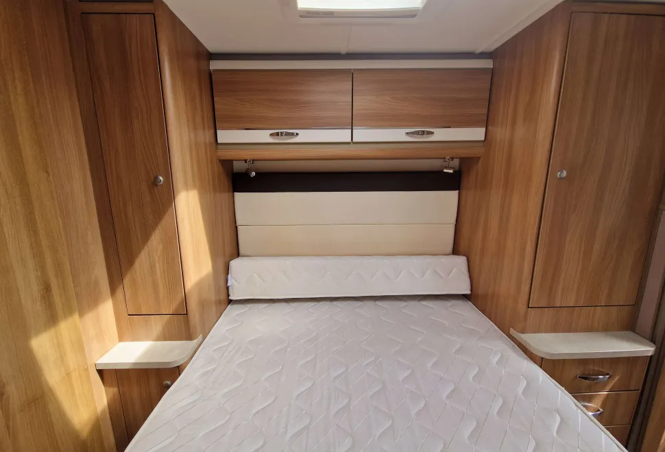 Swift  Challenger SE 580 2013