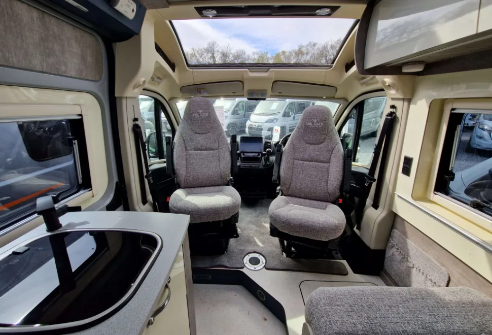 Wildax  Aurora 2026