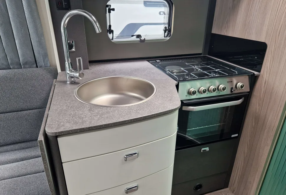 Swift Voyager 505 2026