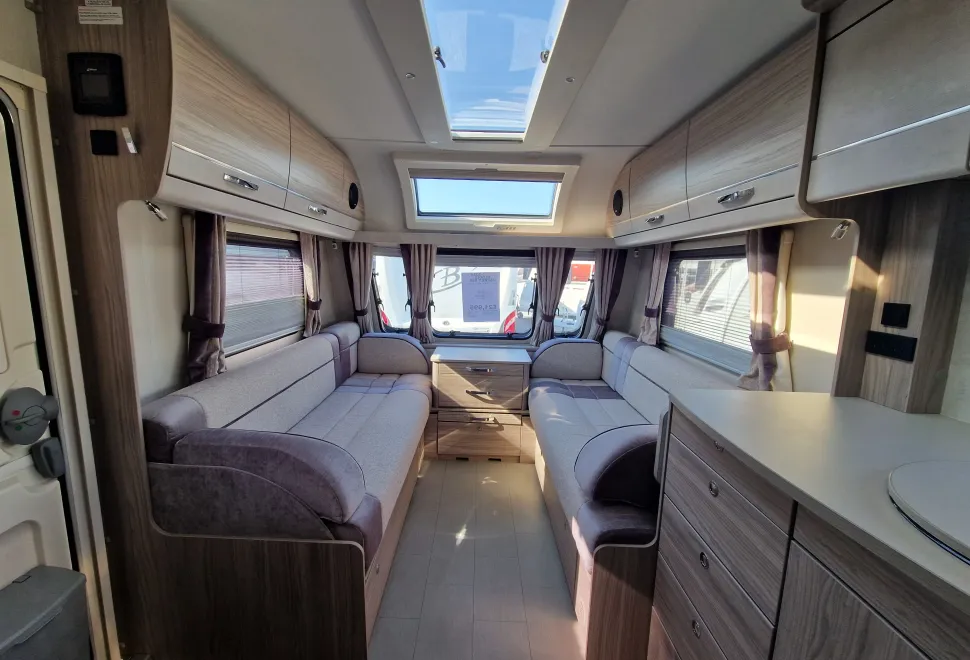 Elddis Osprey 860 2024
