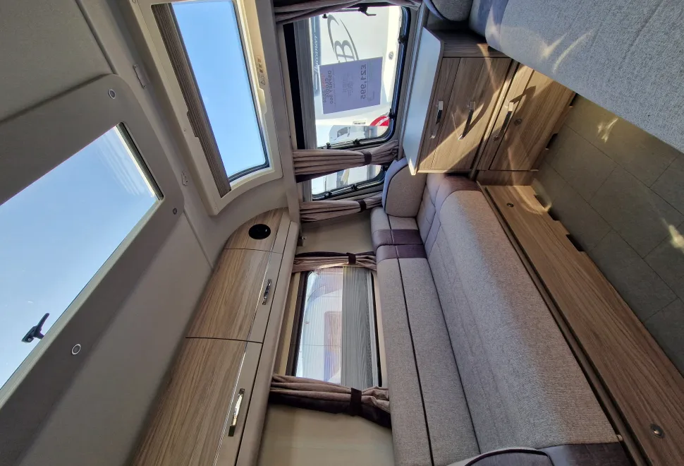Elddis Osprey 860 2024