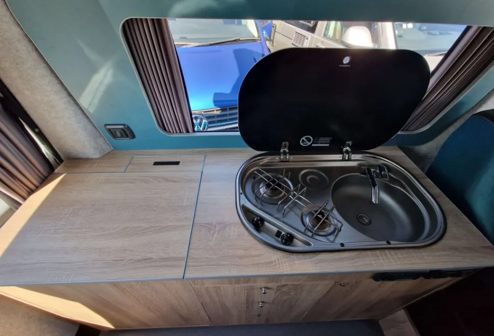 Bristol Camper Company  VW T6 Transport T28 Conversion 2018