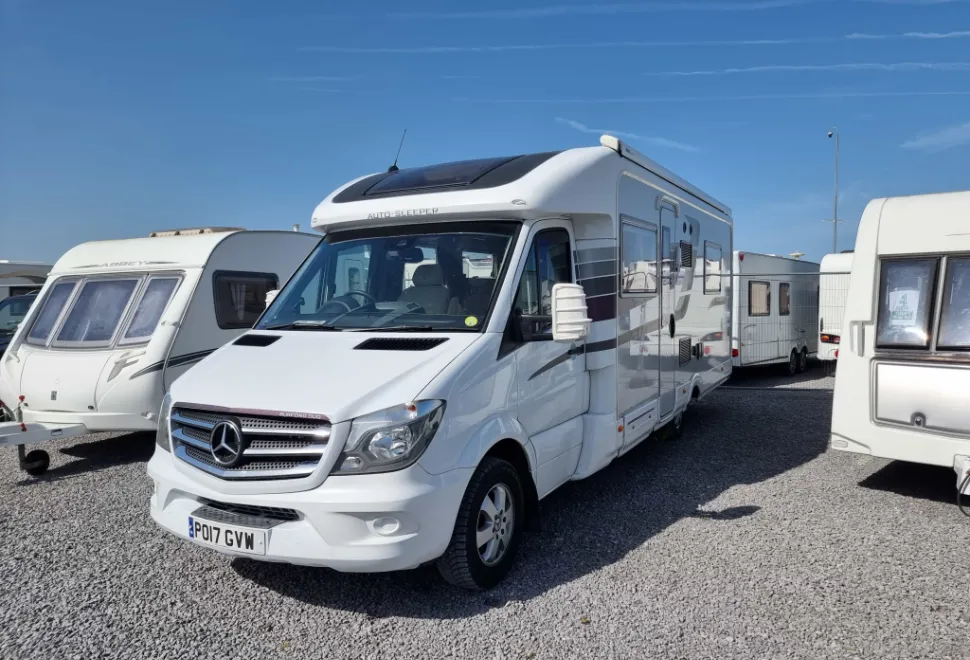 Auto-Sleepers  Burford DUO 2017