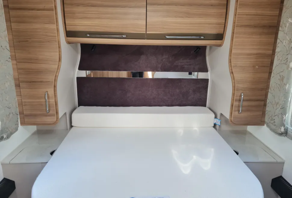 Bailey  Unicorn Deluxe Cabrera 2025