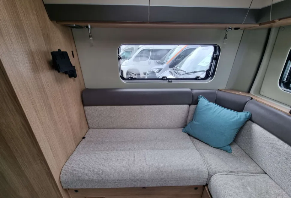 Auto-Trail V-Line 636 Sport 2024