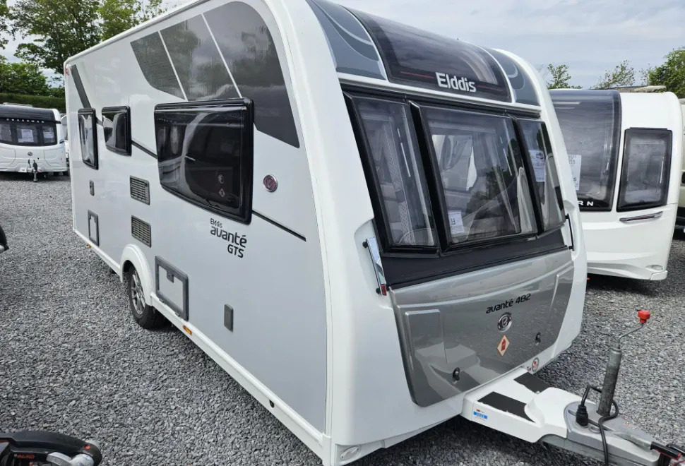 Elddis Avante GTS 482 2017