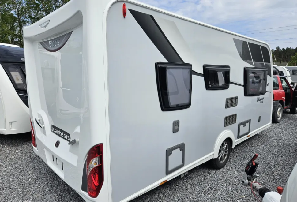 Elddis Avante GTS 482 2017