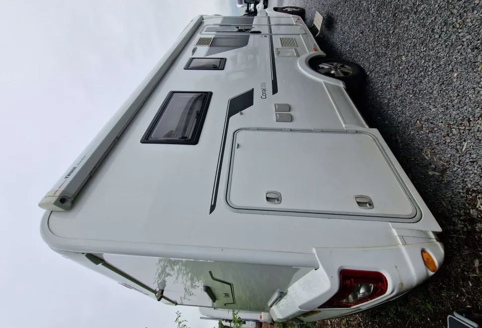 Adria Coral XL Plus 670 SL 2018