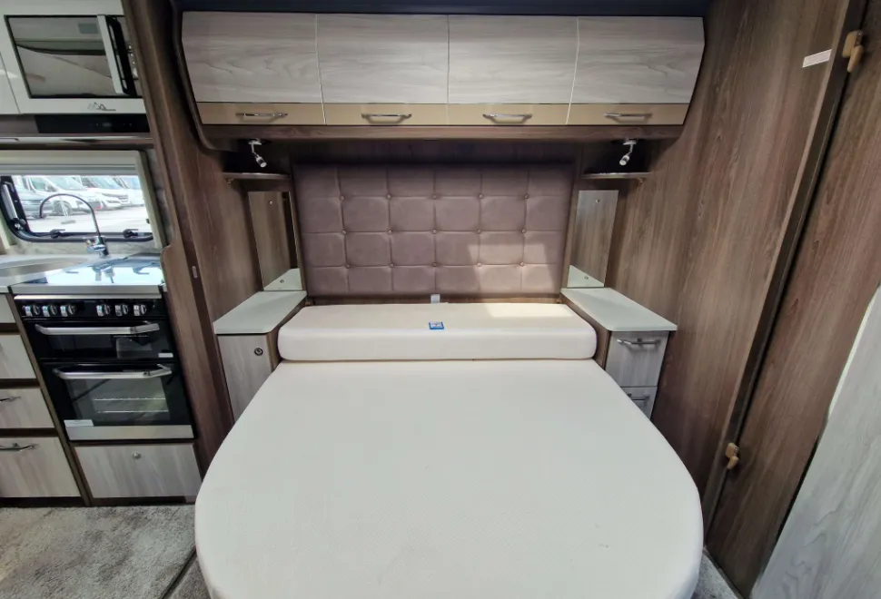 Coachman Lusso 1 2023