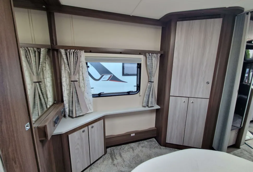 Coachman Lusso 1 2023