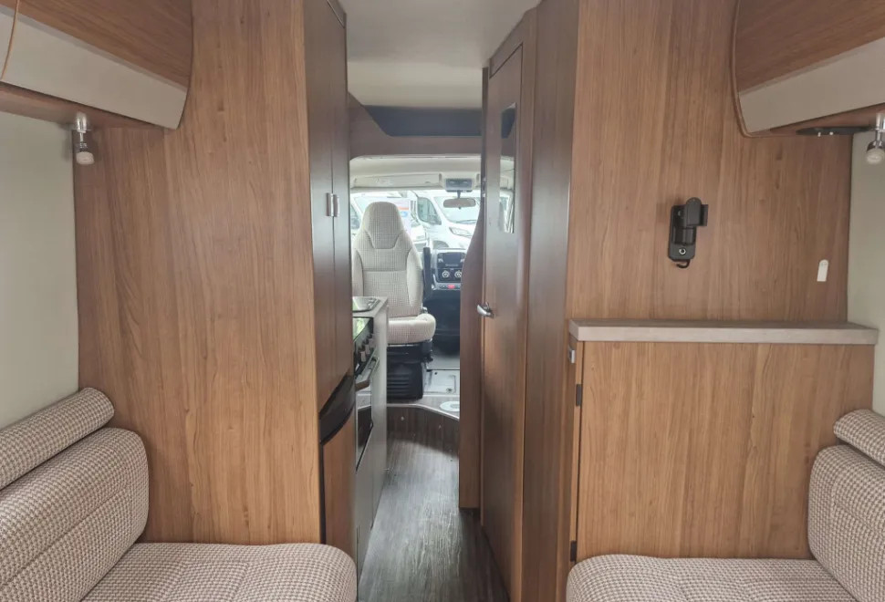 Auto-Trail V-Line 636 SE 2017