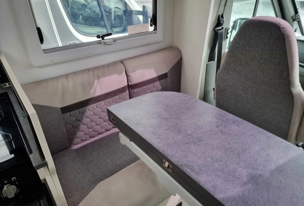 Chausson Titanium 788 VIP 2022