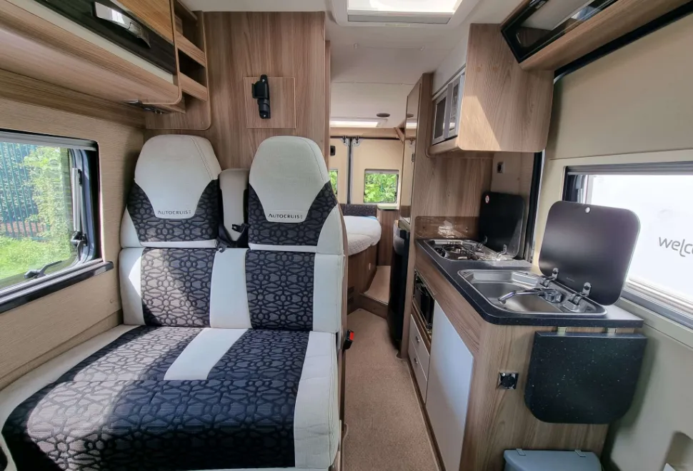 Autocruise  Alto 2015
