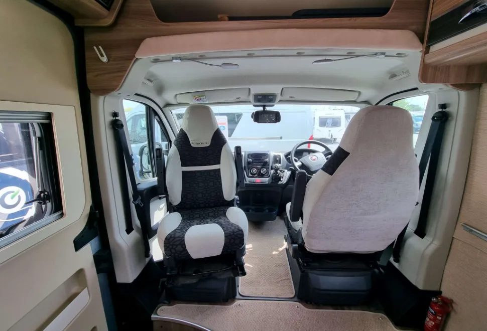Autocruise  Alto 2015