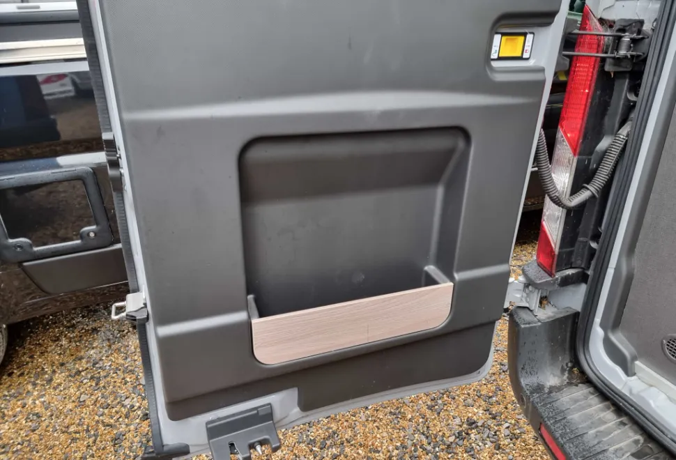 Swift  Trekker X 2024
