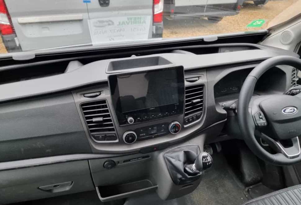 Swift  Trekker X 2024