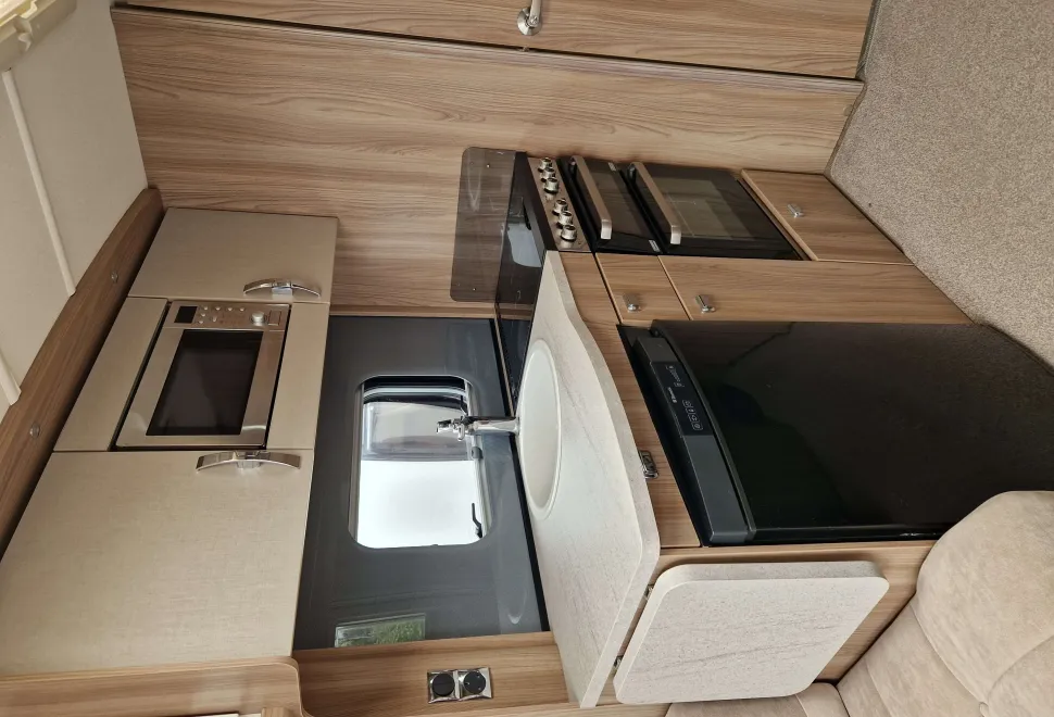 Swift Challenger EVO 442 2015