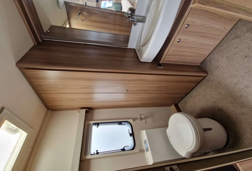 Swift Challenger EVO 442 2015