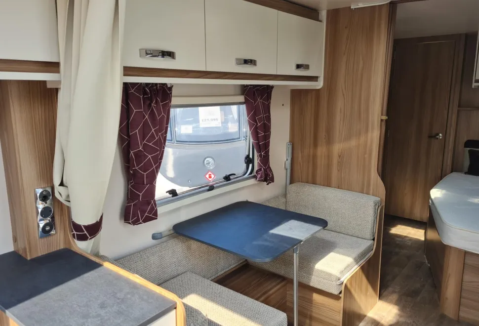 Swift  Coastline Design Edition Q6 EW 2019
