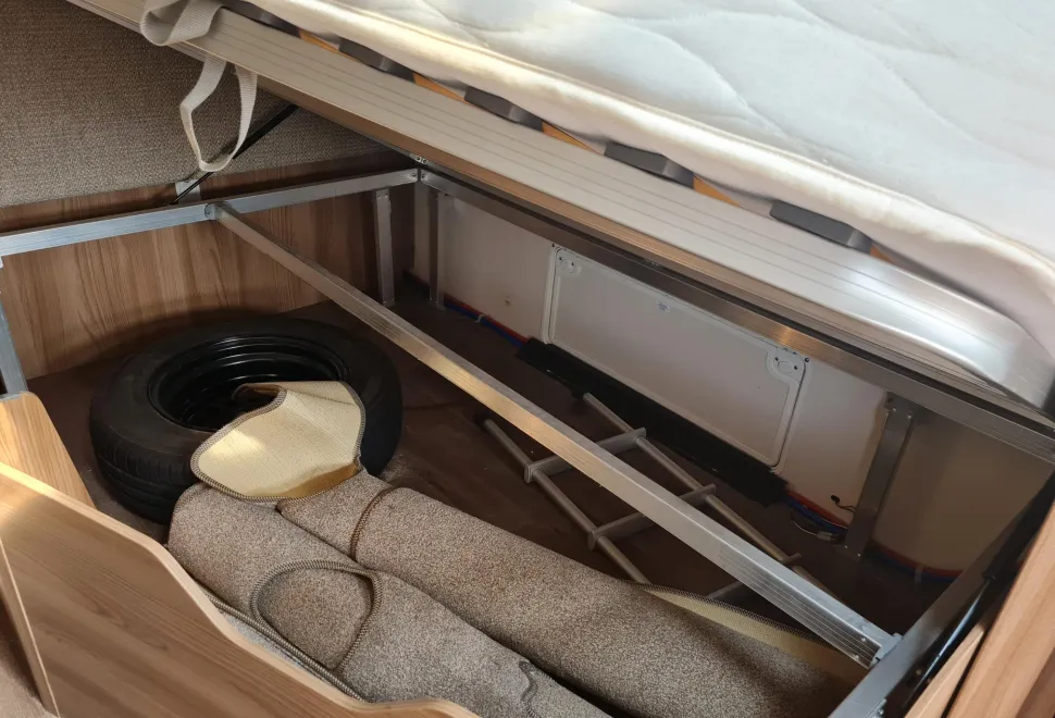 Swift  Coastline Design Edition Q6 EW 2019