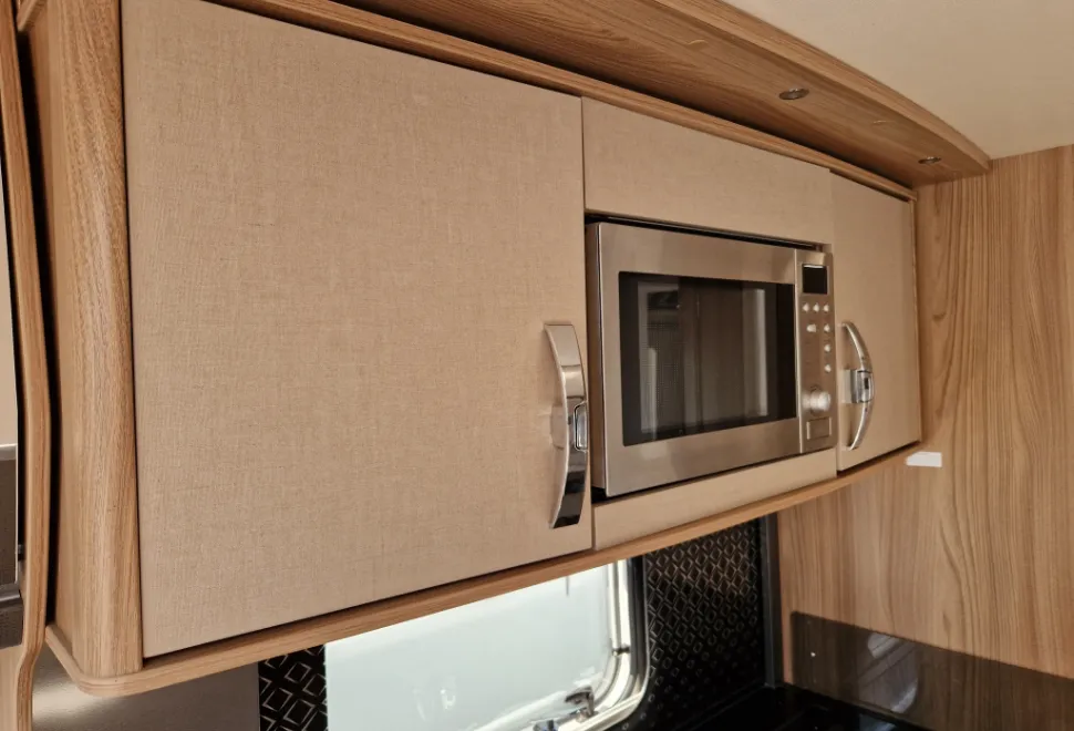 Swift Elegance 480 2021