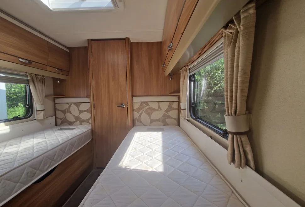 Swift Challenger 565 2011