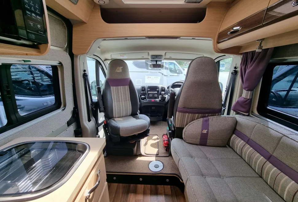 Auto-Sleepers  Kingham 2016