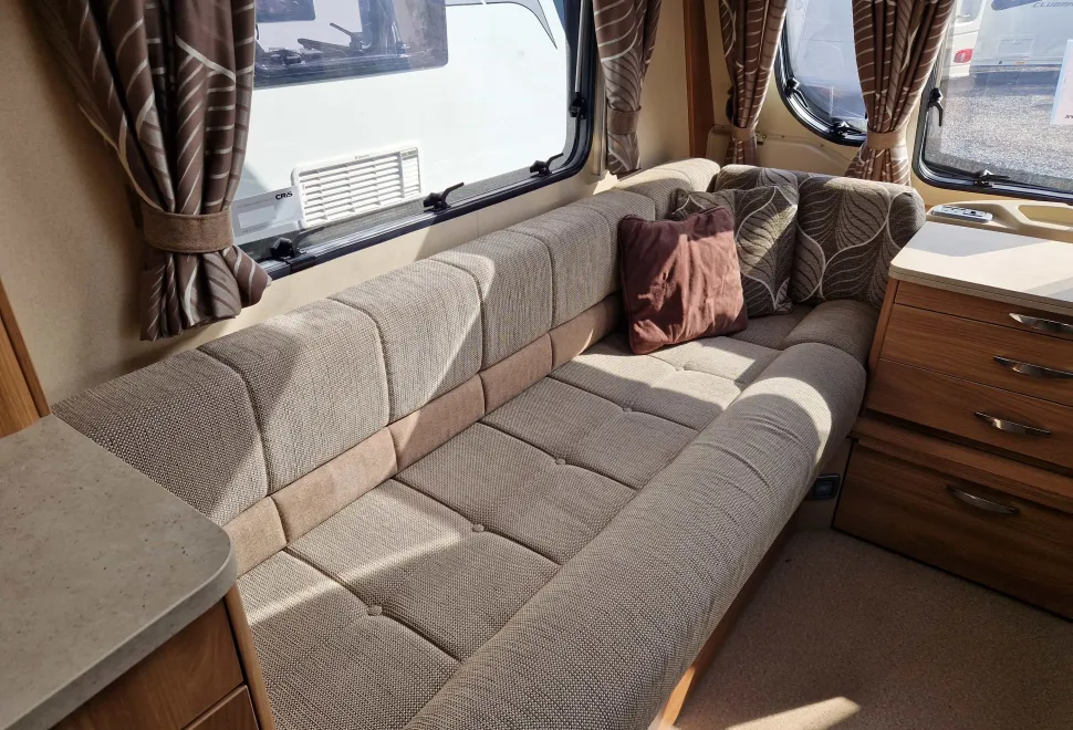 Swift Conqueror 480 2013